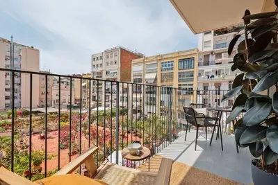 Lys - 2 bedrooms and pool in Eixample Esquerra