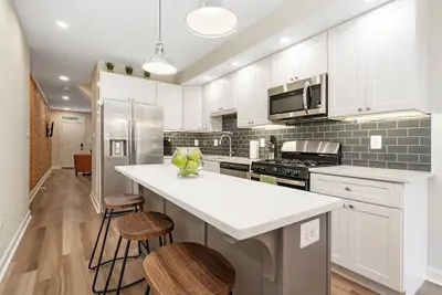 Image de Brand New Fells Point Row Home Near Hopkins Patterson Park Excellent Location