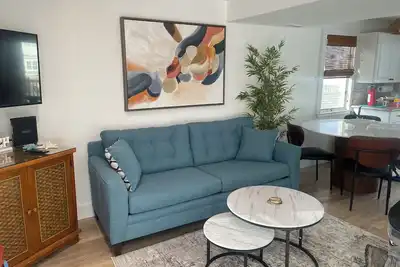 Image de Reno’D Beach Heaven West waterfront Lagoon with dock 2 decks Walk to bay beach