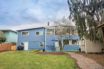 Image de Charming and cozy  2-bedroom house with Ac and fitness room in Burien, Seattle