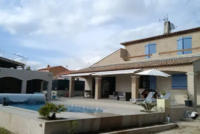Image de 4 Bedroom Private vacation home in Rocbaron