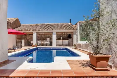 Image de Maison de vacances \"Casa Juan Y Loli\" avec vue sur les montagnes, piscine privée et Wi-Fi