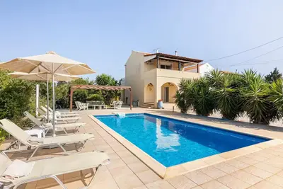 Image de The Olive Garden - sea view and private pool