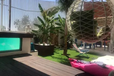Image de Pool and garden house