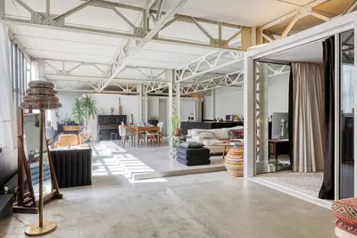 Image de Loft Design spacieux et lumineux Paris Bastille pour 6 personnes!