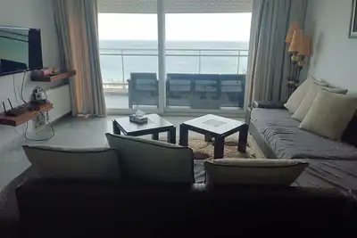 Appartement pieds dans et vue mer au coeur de la zone touristique