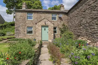 Image de White House, pet friendly, character holiday cottage in Shap