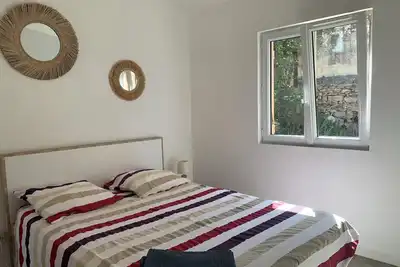 Image de Joli Studio Avec Exterieur, Climatisation, Parking Wifi Gratuit Proche La Ciotat