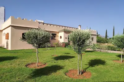 Image de Maison avec piscine privée sans vis à vis, parking clos à 1 kms d'Amizmiz