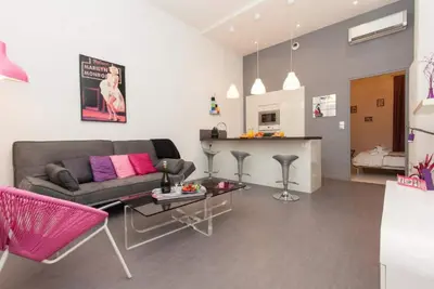 Image de Marylin 2 Pièces 3 Étoiles, Plein Coeur de Cannes, 5mn Palais