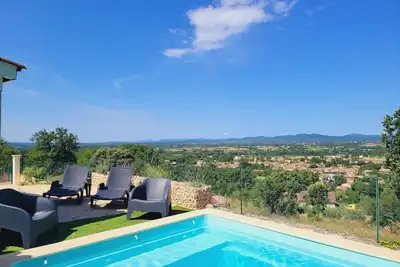 Image de Villa au calme avec vue, climatisation et piscine. Proche Vallon. Gard/Ardeche.