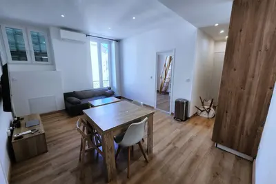Image de Le Cala 2 - Big Flat 10 personnes - Centre Nice