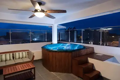 Image de 3br Penthouse with Jacuzzii on Rooftop Terrace