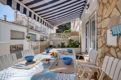 Image de Patrick: Jolie maison à l'Escala à 150 mètres de la plage de Riells