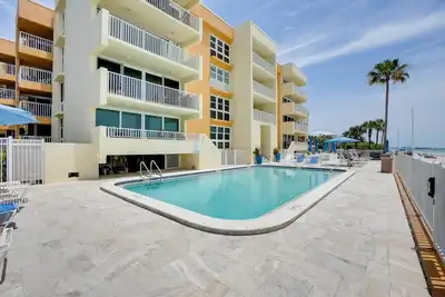 Image de Tranquil Redington Beach Condo w/ Beach Access