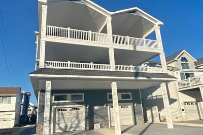 Image de Sea Isle Pool - 6 Bedroom TownHouse with Elevator/Pool in Townsends Inlet