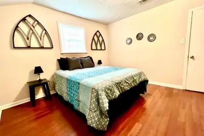 Image de Sleeps 8! 3 bedrooms, 2 baths near French Quarter!