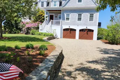 Image de Luxury Waterfront Falmouth Home