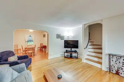 Image de 4 Mi to Downtown Pittsburgh: Family Home w/ Patio