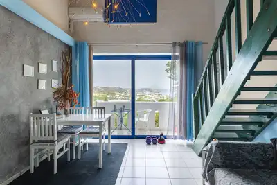 Bright Apartment in Kefalos