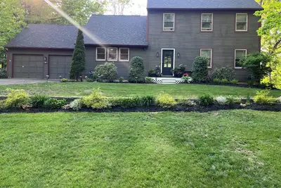 Image de Beautiful Home on McGregor Golf Course & Minutes from Downtown Saratoga Springs