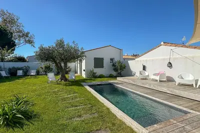 Image de Villa de luxe avec piscine pour 8 personnes