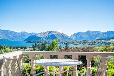 The Manor - Luxury unique stay
