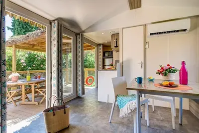 Image de Cottage Tropical 4 pièces 6 personnes Climatisé ****