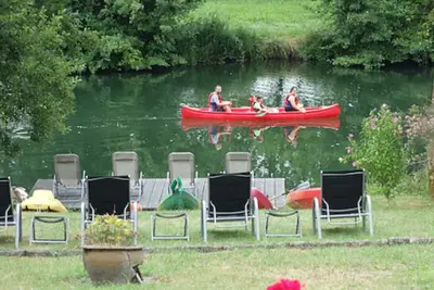 Image de Superbe maison familiale au bord d'une rivière