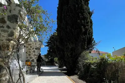 Image de Mont Faron Toulon Independant 40 m2 with garden and parking fully equiped, New
