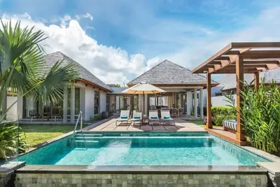 Image de Spacious 2br Villa with Private Pool! Direct Beach Access, Free Parking!