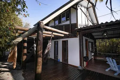 Image de Cozy house with 4 bedrooms 2 bathrooms 3 bedrooms with air conditioning Ilha do Mel