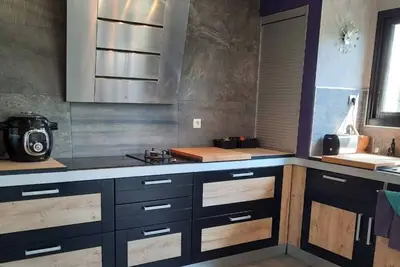 Image de Maison d'architecte au clame avec piscine chauffée, capacité 8 personnes