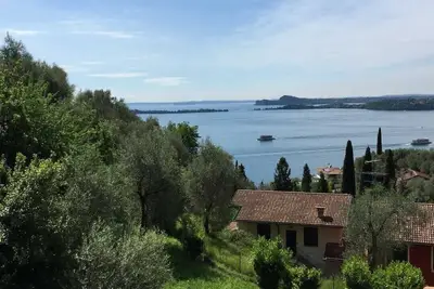 Image de Idylle am Gardasee - Ferienwohnung Fasano - mit Traumhaften Seeblick