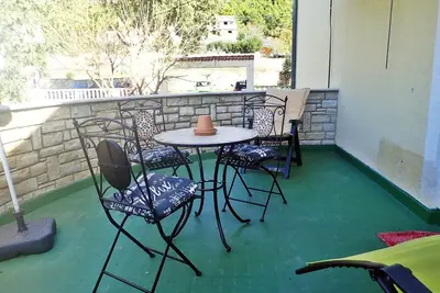 Image de Ein Bequemes Studio Fuer 3 Personen mit Gartenblick