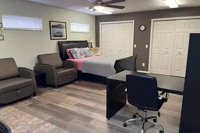 Image de Comfy Studio in Brandon