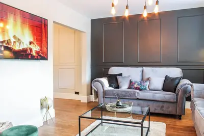 Image de Stylish 4 Bed - Central Location