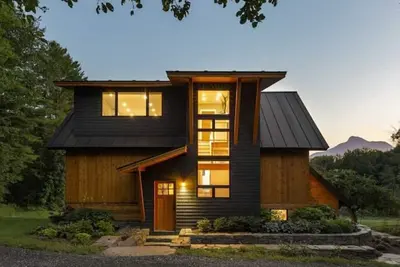 Image de Spacious Contemporary Dream Home