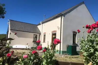 Image de Ty Rhosyn, pet friendly, with open fire in Solva