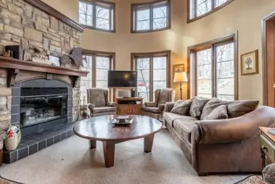 Image de Tremblant Luxury Mountain Getaway! !