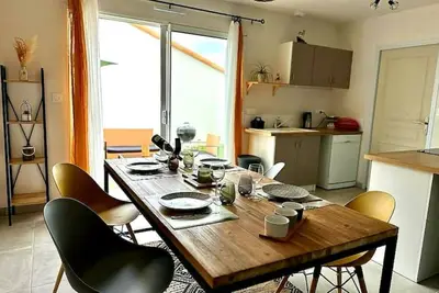 Image de Jolie maison au calme, à 5 kms de la mer, idéal pour les familles!