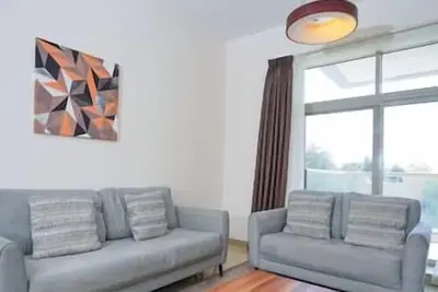 Image de Spacious 2br apartment in Sport City