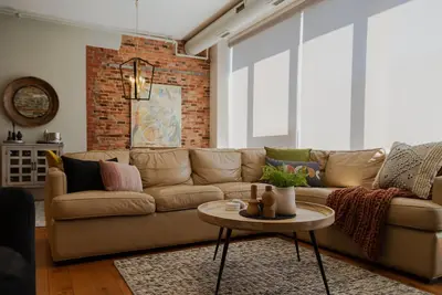 Image de Modern 2 Bedroom Loft Downtown Kingston