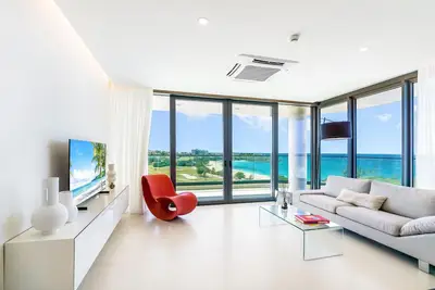 Image de 602- Stunning one bedroom oceanview