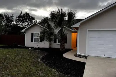 Image de Whole house Lakevw quiet Nbhd near base.