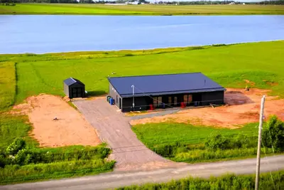 Image de Brand new 6 person ocean front bungalow