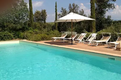 Image de Maison de vacances privée avec piscine privée, climatisation, Wifi, Tv, vue panoramique, parking
