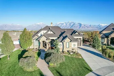 Image de Luxury Family Home, 15 Miles to Downtown Slc!
