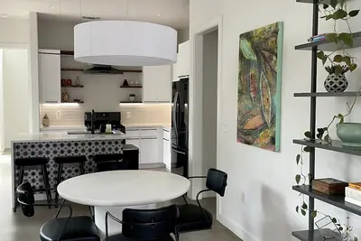 Image de Modern Luxury Home in South Austin