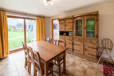 Image de Charmante maison de vacances Ă Clavier avec jardin